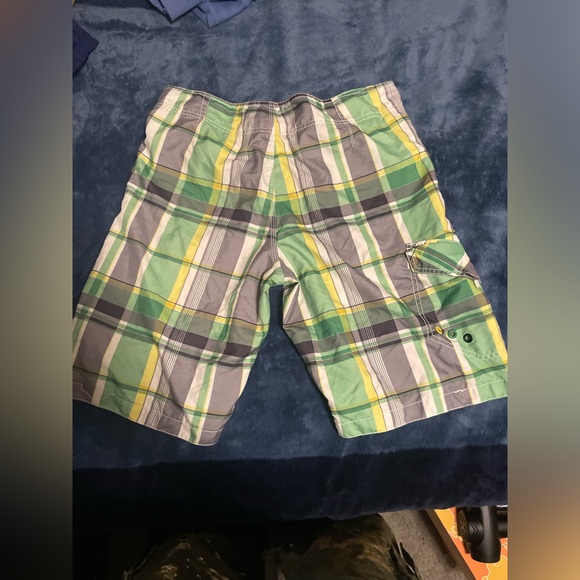 Old Navy Plaid Swimming Shorts Size Medium - Picture 2 of 7